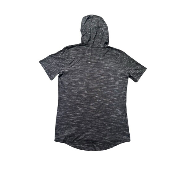 Under Armour Hoodie Shirt Men XL Gray Black Short Sleeve Fitted Lightweight - Picture 2 of 7